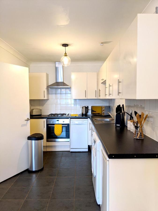 Koala & Tree - Renovated 2 Bed Apartment In City Centre - Short Lets & Serviced Accommodation Cambridge Zewnętrze zdjęcie